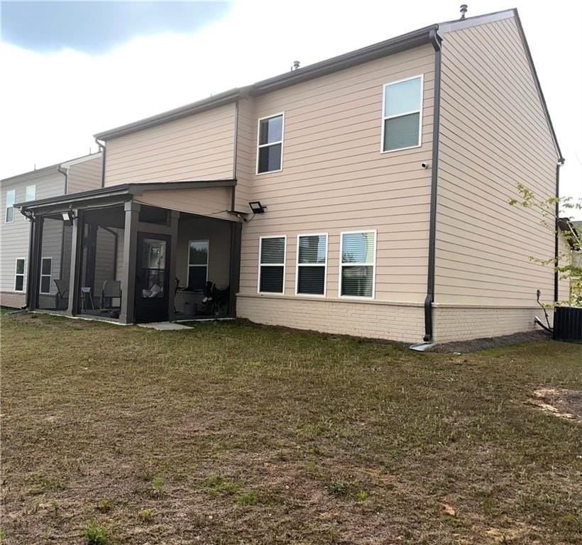 304 Sterling Creek Way - Photo 3 of 5