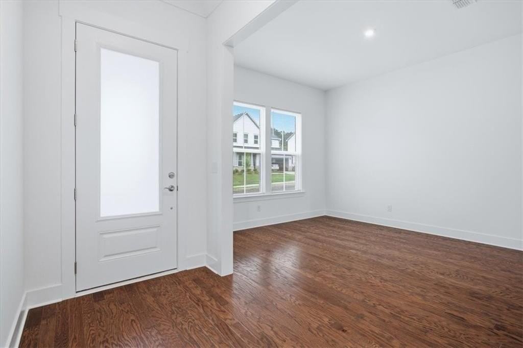 4815 Wayt Farm Overlook - Photo 4 of 43