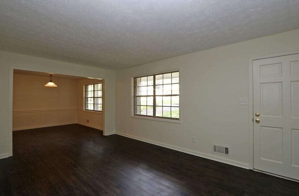 4215 Fawn Ln Se - Photo 5 of 25