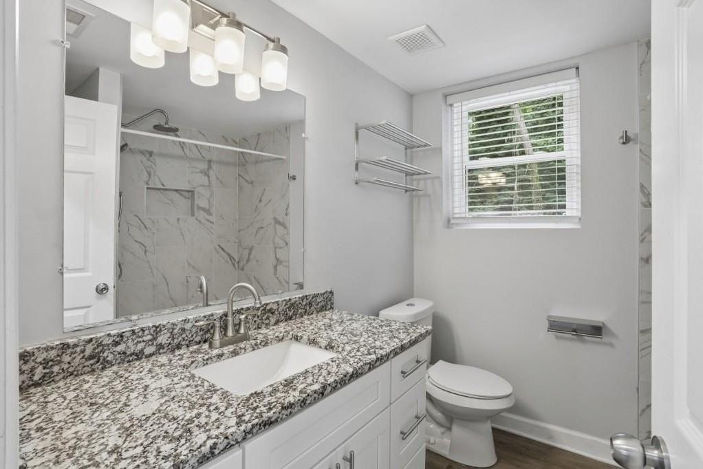 2893 White Oak Dr - Photo 5 of 16