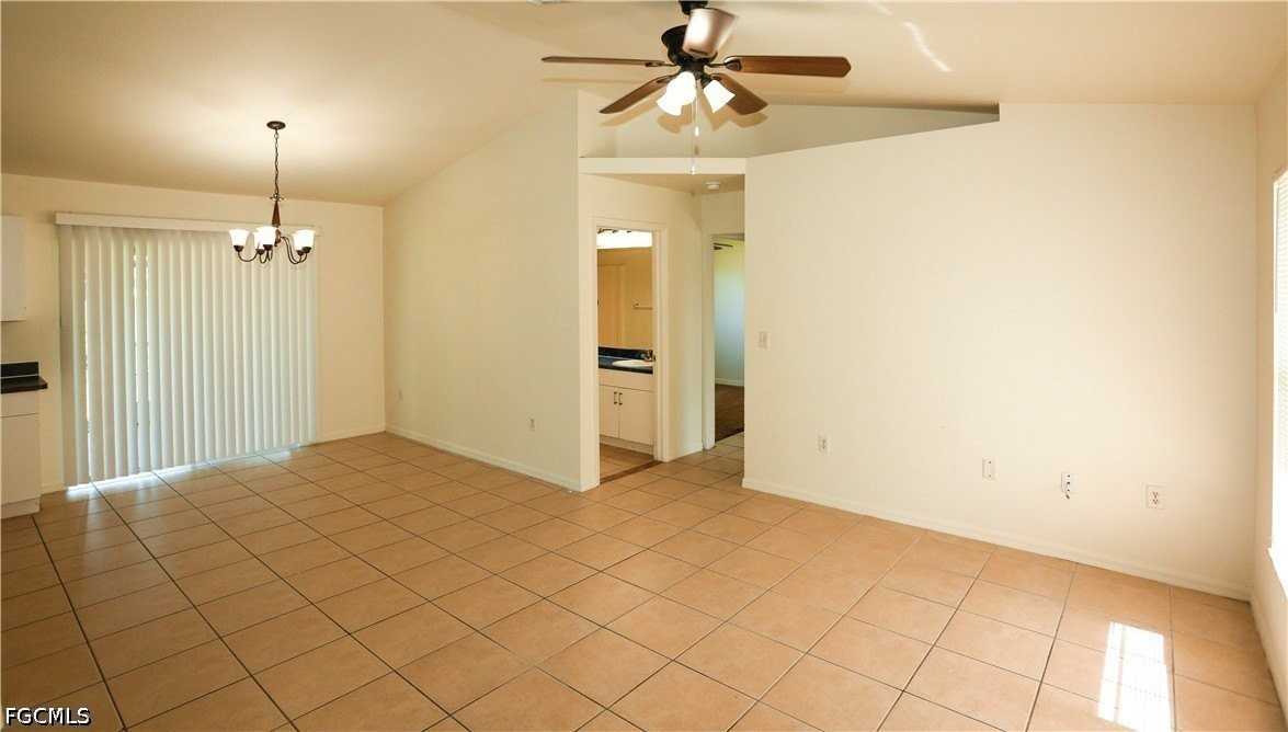 1834 Nw 6th Ave - Photo 4 of 20