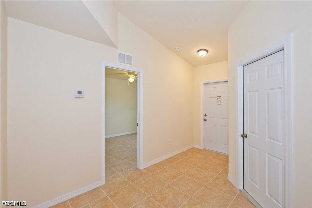 113 Cultural Park Blvd S - Photo 4 of 30