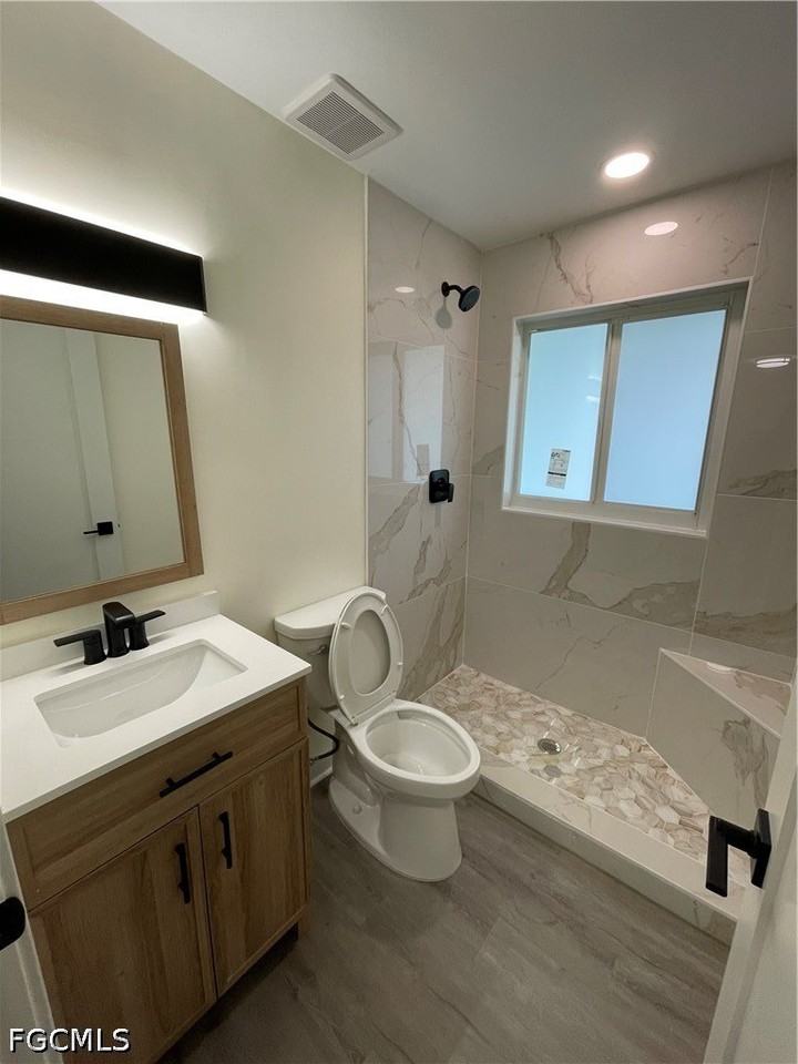 233 Cape Coral Pkwy E #3 - Photo 2 of 8