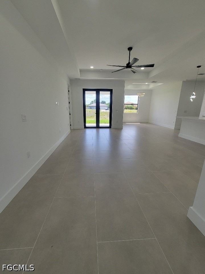 708 Godwid Ave S - Photo 3 of 23