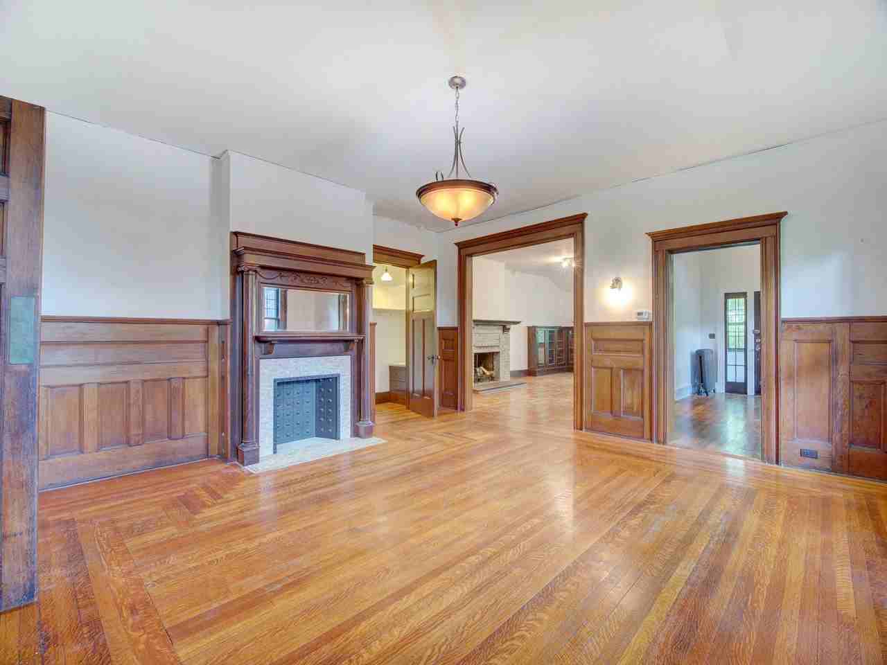 449 Grove St - Photo 2 of 11