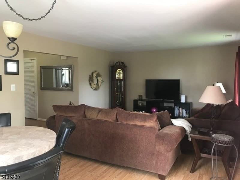 236 Vista Dr - Photo 5 of 19
