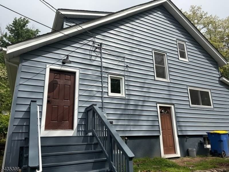 1104 N Washington Ave - Photo 3 of 18