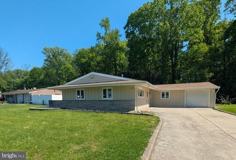 326 Cherry Hill Blvd - Photo 1 of 1