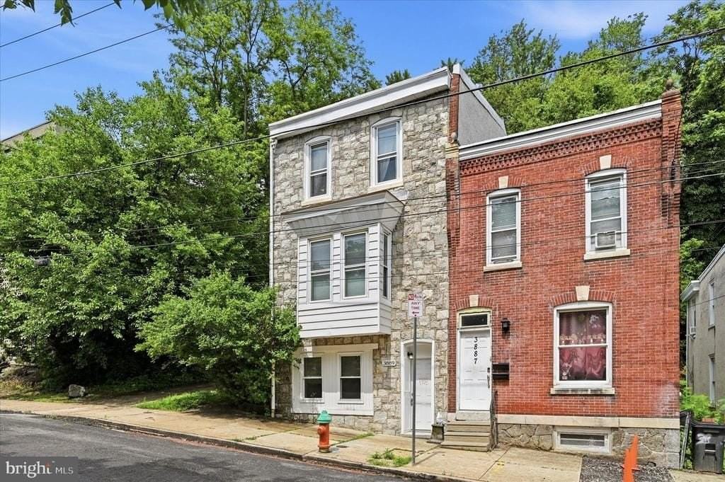 3889 Manayunk Ave - Photo 2 of 25