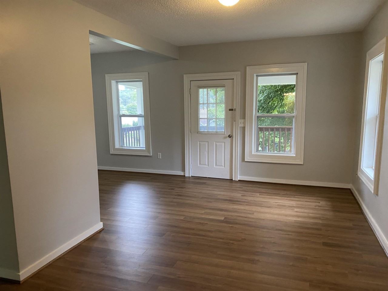 1733 Spring Hill Rd - Photo 3 of 14
