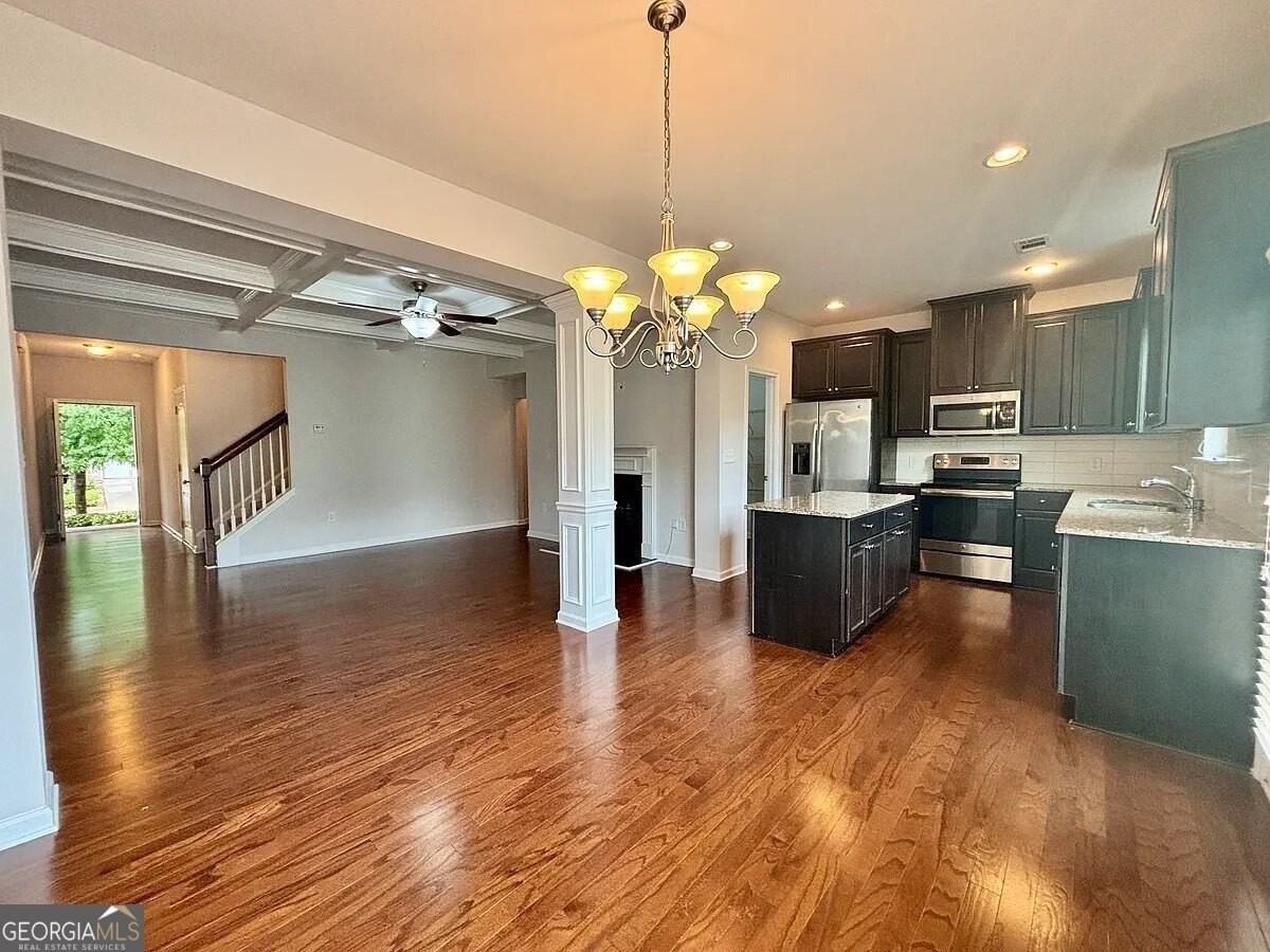 1700 Paxton Dr Sw - Photo 6 of 27