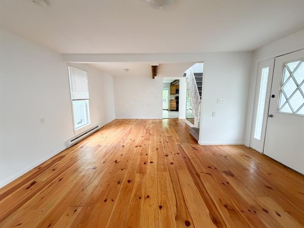 113 Spencer Ave - Photo 2 of 11