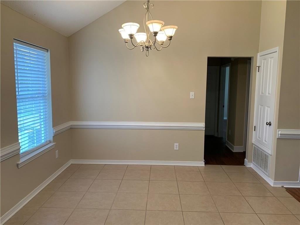 7669 Willard Ct - Photo 5 of 17