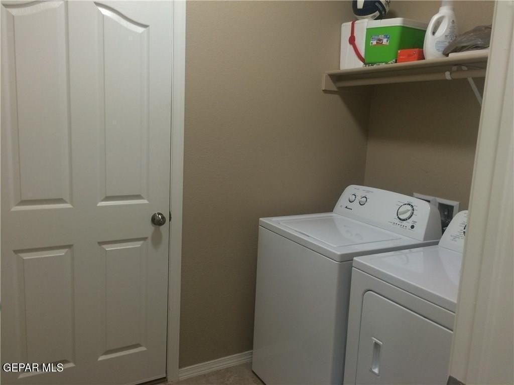 7008 Faxon Dr - Photo 3 of 29