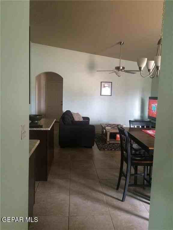 7008 Faxon Dr - Photo 5 of 29