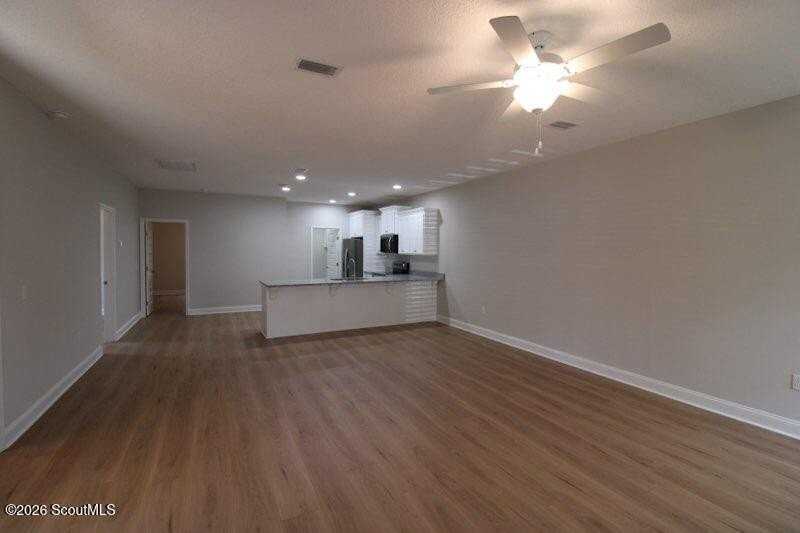 326 S 5th St - Photo 3 of 14