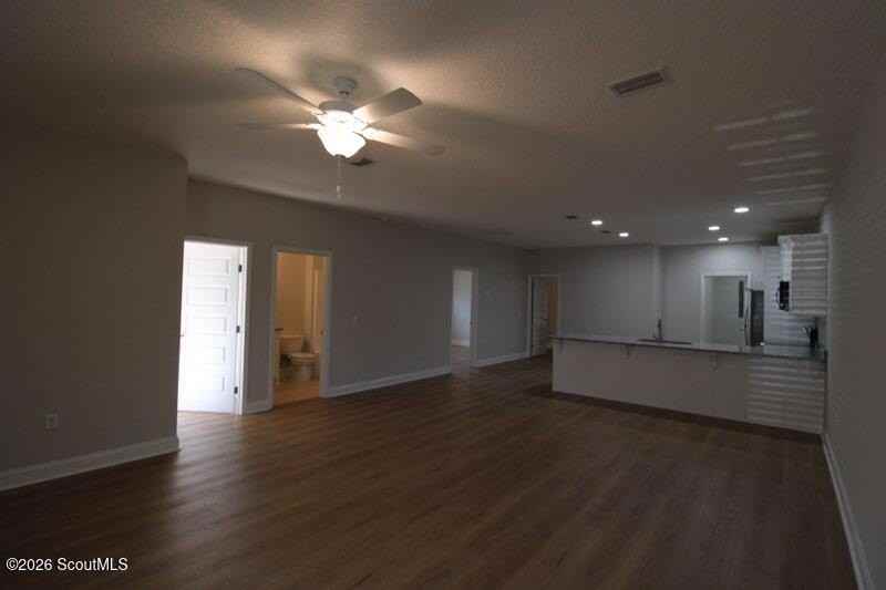 326 S 5th St - Photo 4 of 14