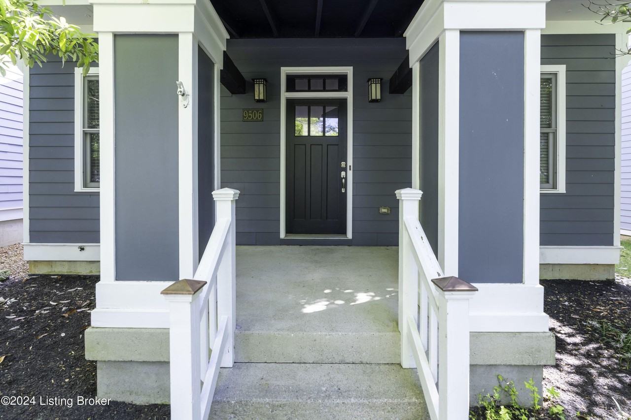 9506 Gerardia Ln - Photo 4 of 50