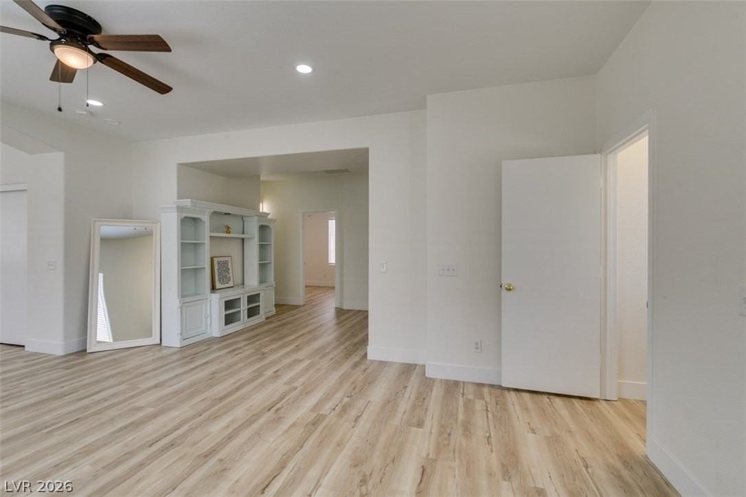 10959 Pumpkin Ridge Ave - Photo 2 of 46