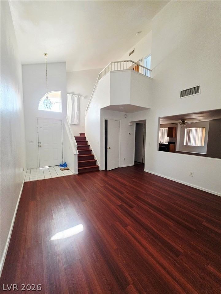 1824 Sierra Valley Way - Photo 3 of 31