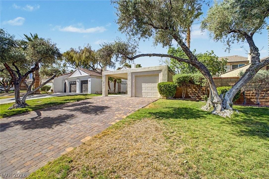 3145 Bel Air Dr - Photo 3 of 26