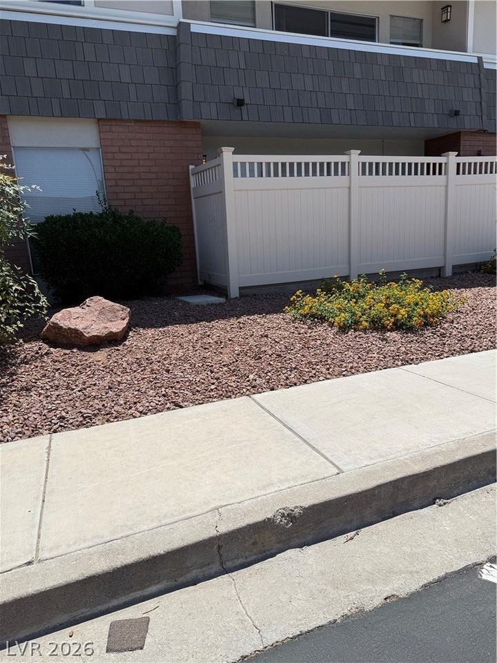 2845 Loveland Dr #3615 - Photo 2 of 18