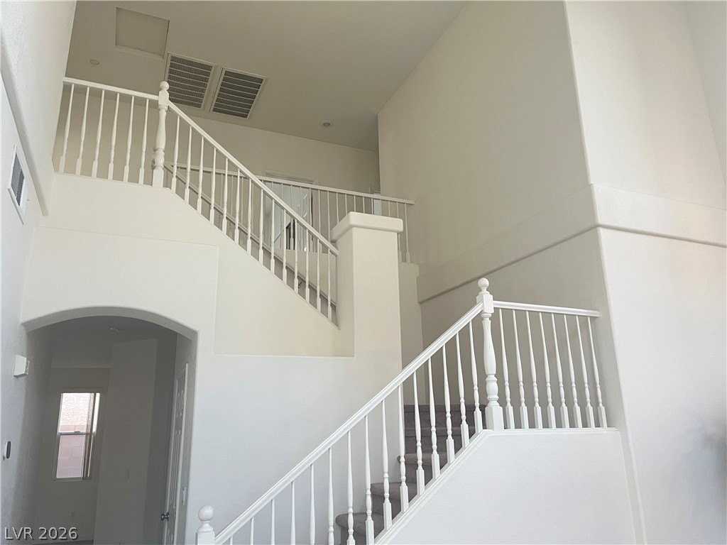 3889 Palm Island Ct - Photo 7 of 34