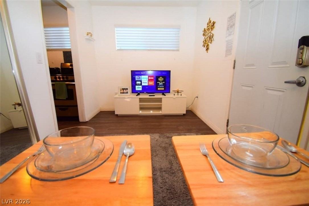 308 S 10th St #A - Photo 6 of 21