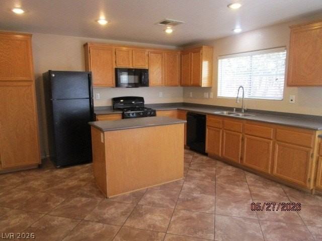 7168 Neches Ave - Photo 7 of 26