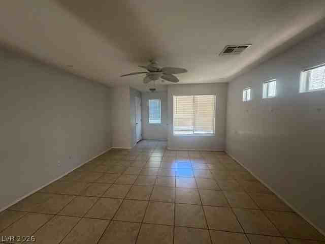 6037 Aripeka St - Photo 4 of 7
