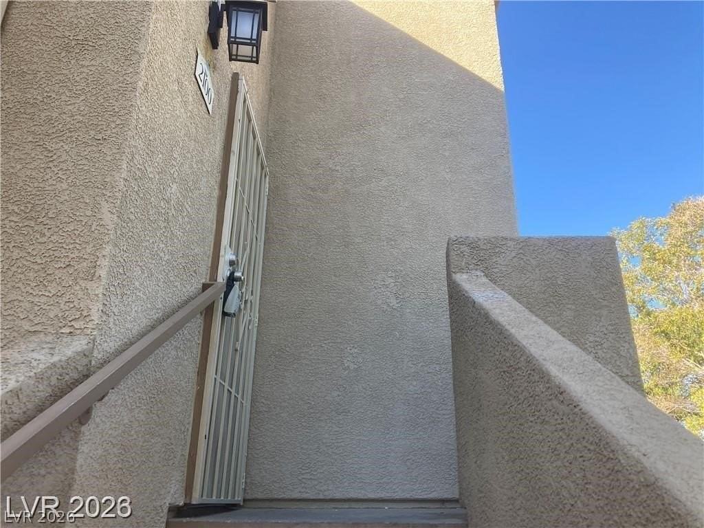 3145 E Flamingo Rd #2100 - Photo 4 of 34