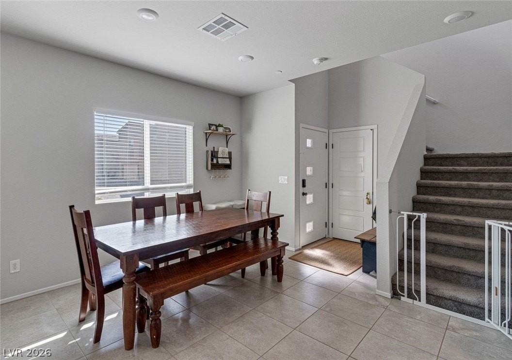 4456 Stardust Moon Ave - Photo 3 of 32