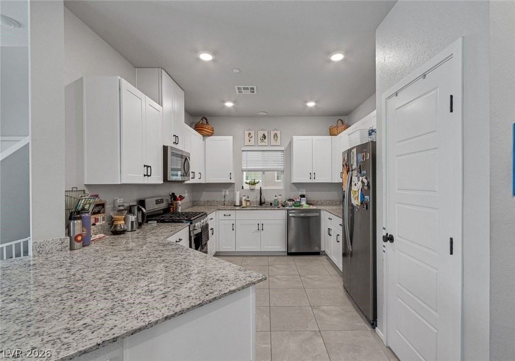 4456 Stardust Moon Ave - Photo 7 of 32