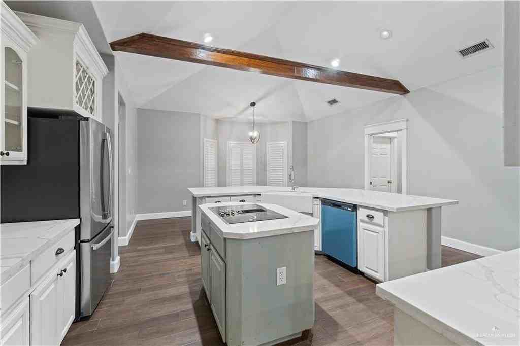 2510 May St - Photo 6 of 26