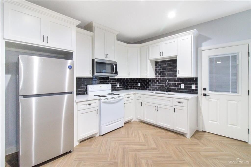 3307 Aurora Ln #A - Photo 2 of 7