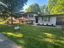 featured image of 2930 Marshall St