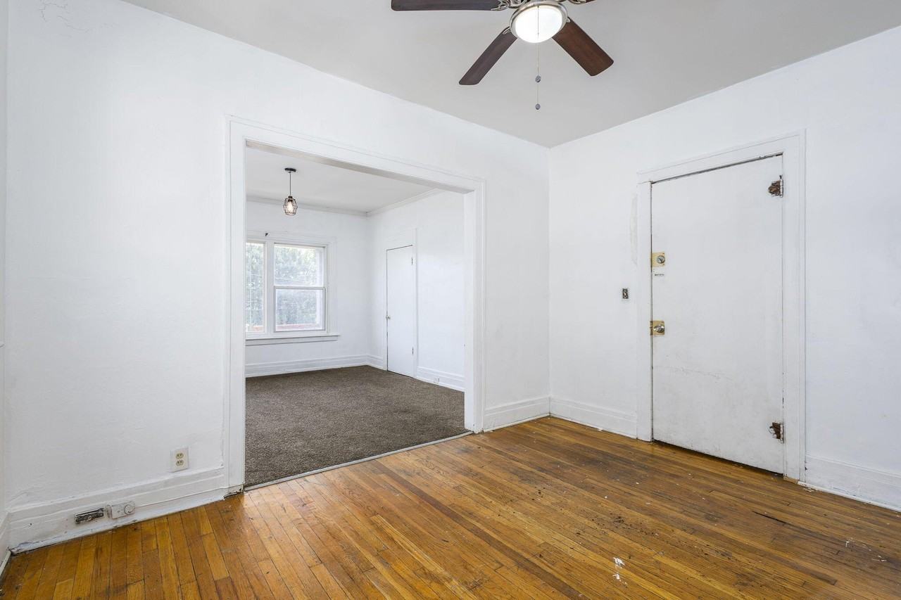 1565 W Grand Blvd #1 - Photo 6 of 18