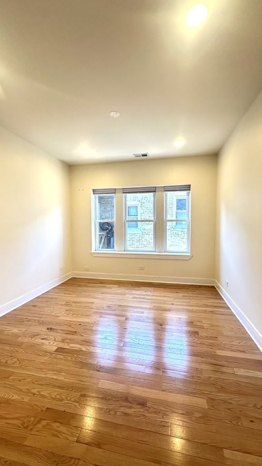 1145 W Lunt Ave #1155-3 - Photo 3 of 7