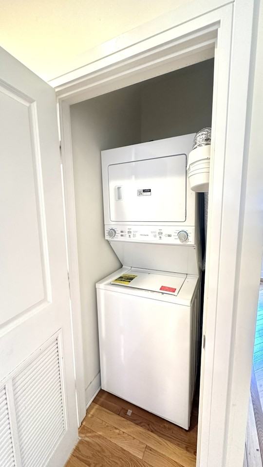 1145 W Lunt Ave #1155-3 - Photo 7 of 7