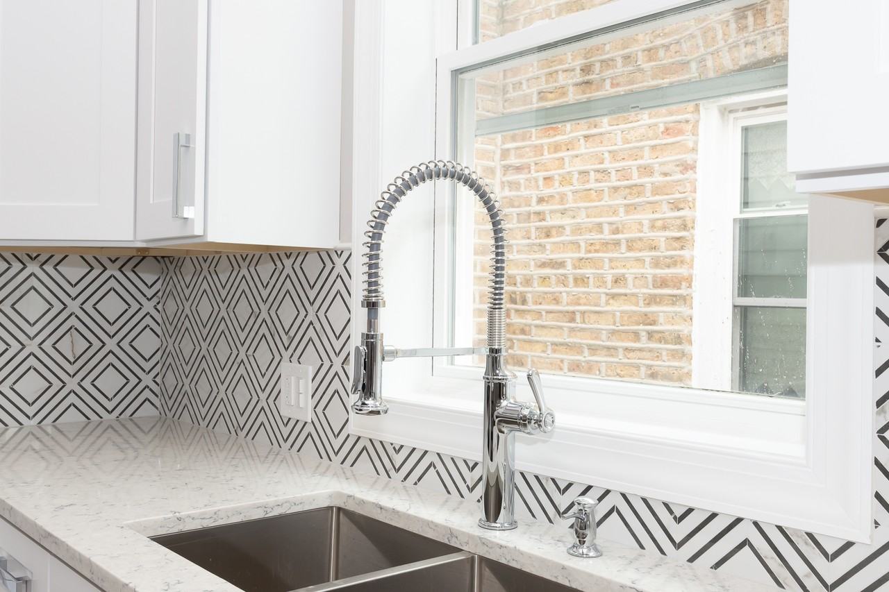 4429 N Kimball Ave #2 - Photo 7 of 25