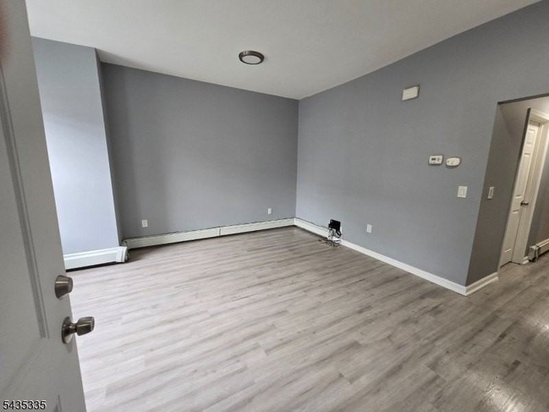 713 E 27th St - Photo 3 of 12