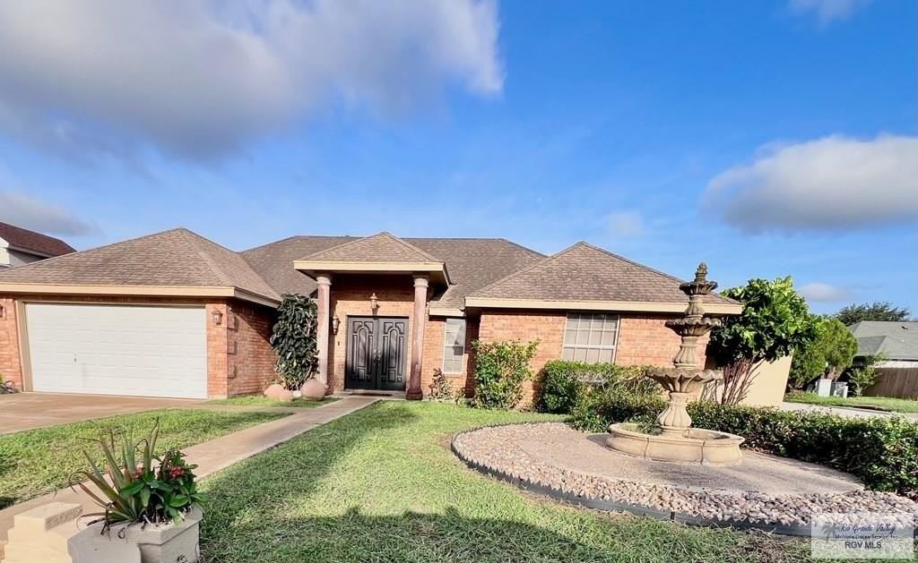 1683 Artemisa Ave - Photo 4 of 30