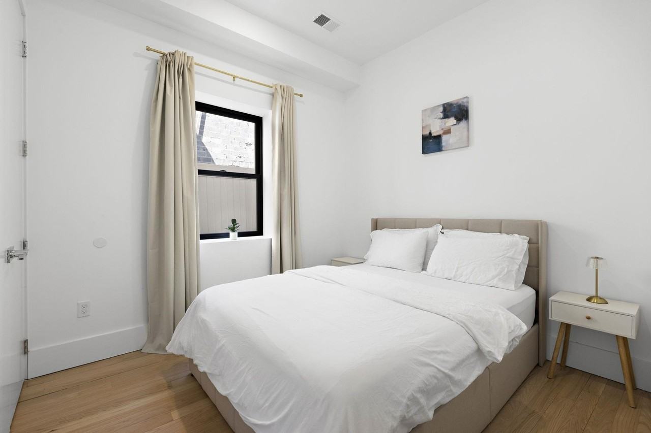 206 Fulton Ave #1 - Photo 7 of 19