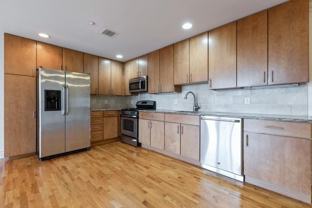 17 Meadow Rd #401 - Photo 1 of 1