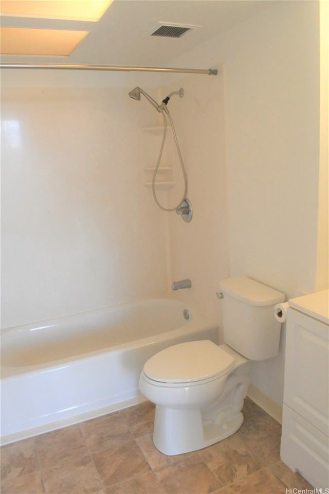 1600 Wilikina Dr #C607 - Photo 3 of 9
