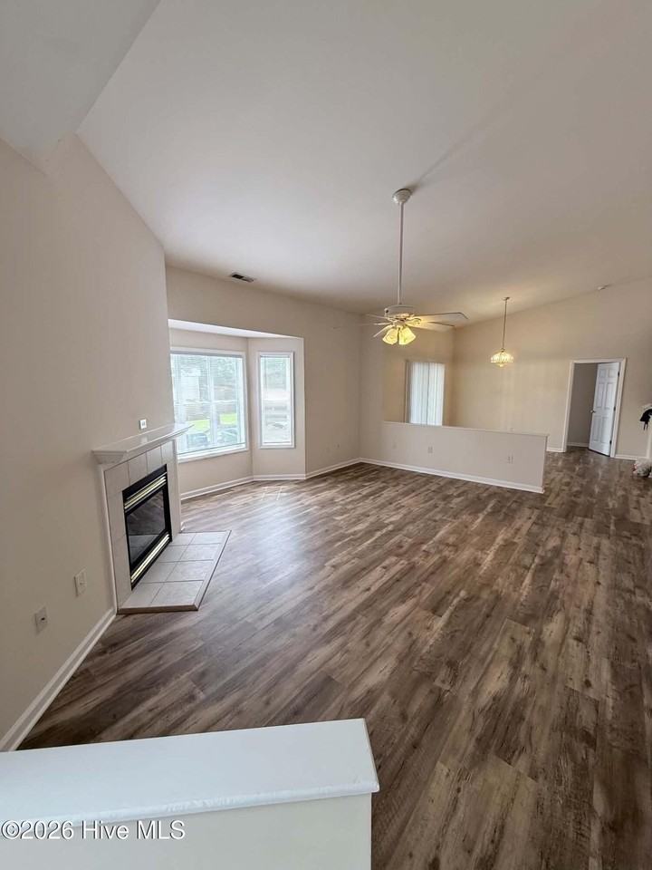 1111 Turtle Creek Rd #E - Photo 2 of 12