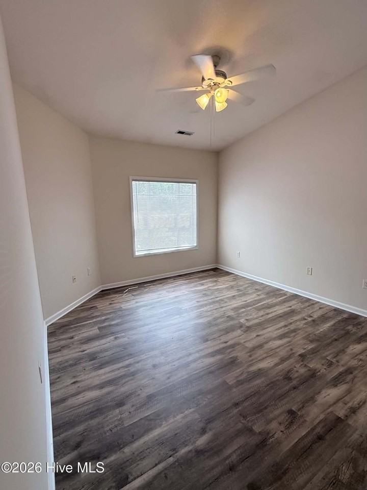 1111 Turtle Creek Rd #E - Photo 6 of 12