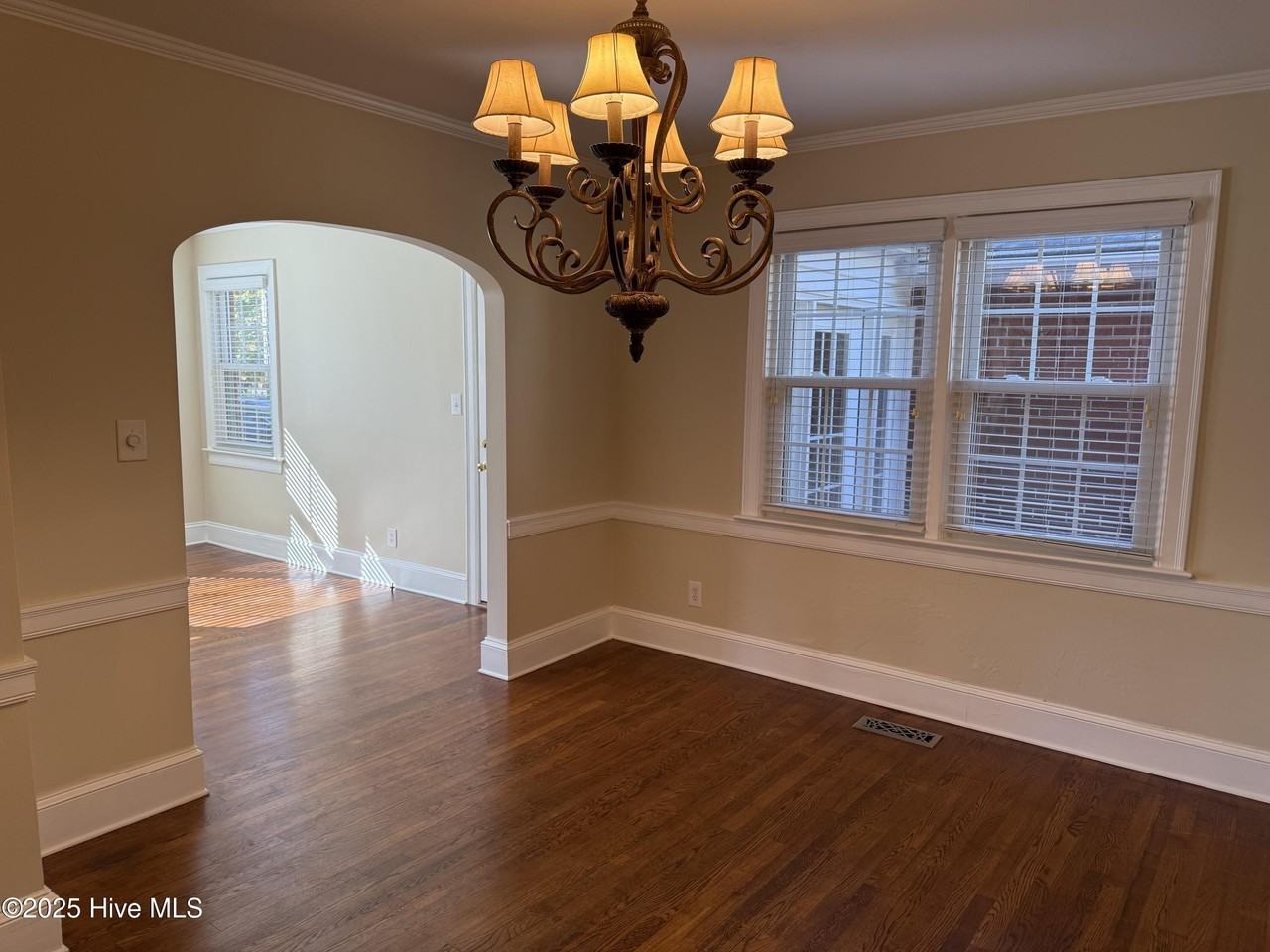 4708 Trent Woods Dr - Photo 4 of 25