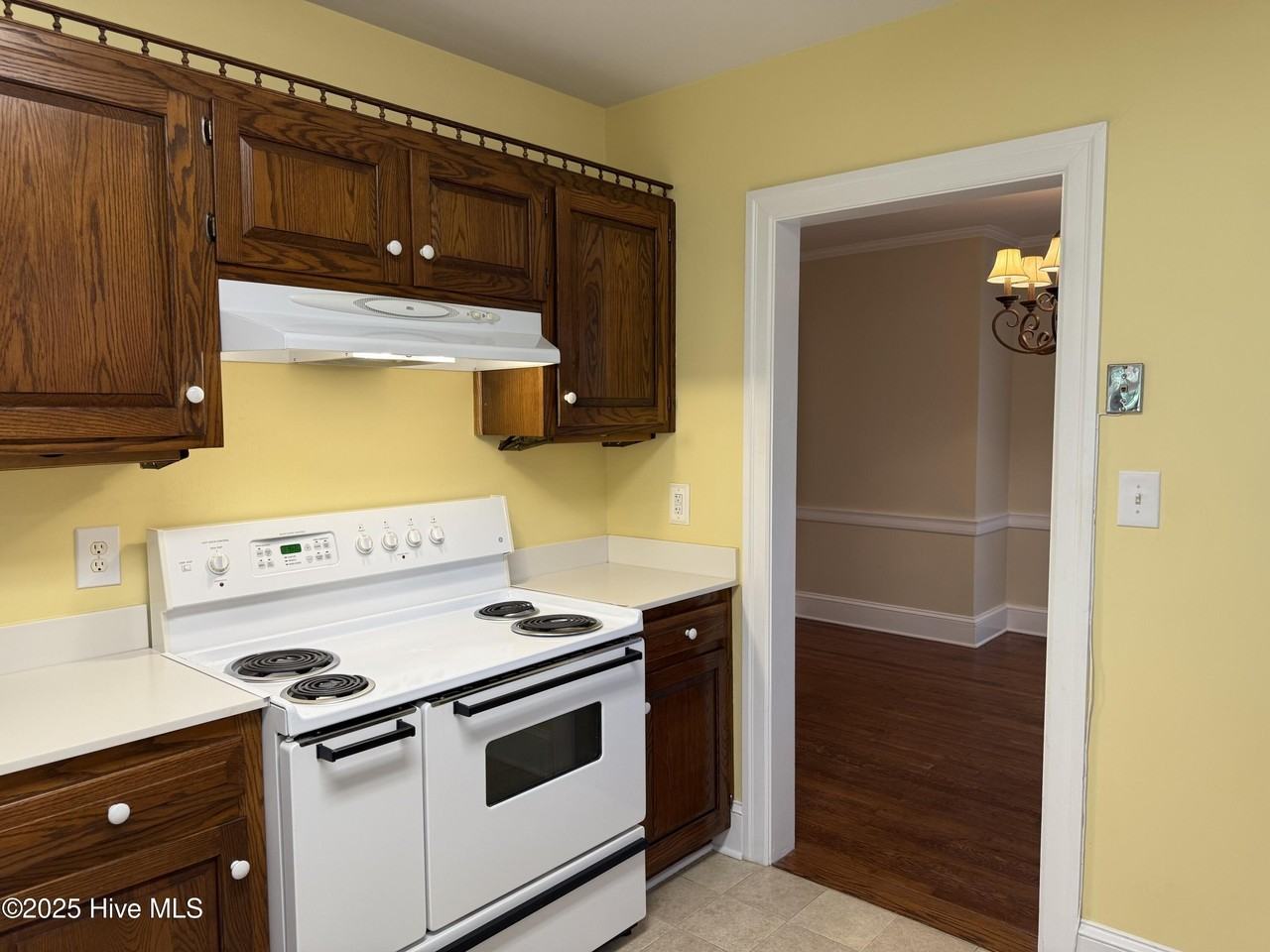 4708 Trent Woods Dr - Photo 6 of 25