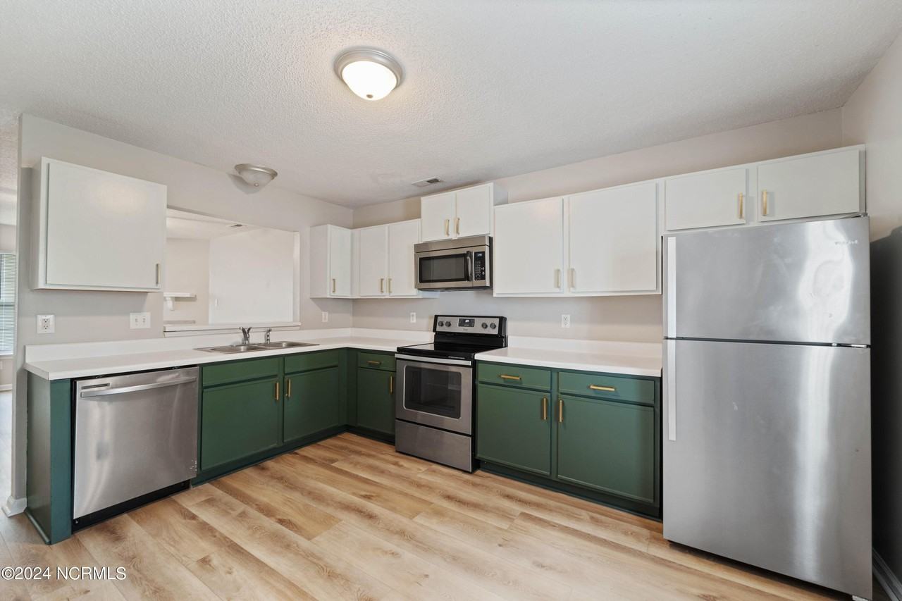 1072 W Pueblo Dr - Photo 6 of 19